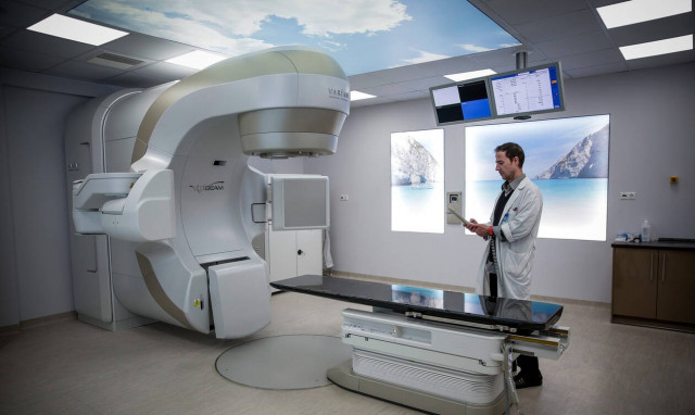 Δύο νέοι γραμμικοί επιταχυντές στο «Αττικό» δωρεά του Ιδρύματος Σταύρος Νιάρχος (pics)