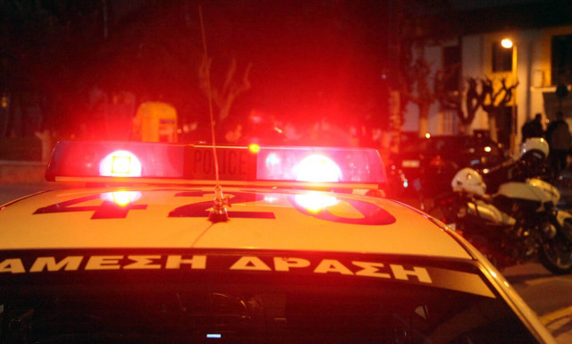 Σκηνές Φαρ Ουέστ στο Κερατσίνι με ανταλλαγή πυροβολισμών