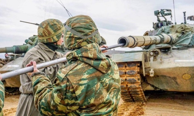 Συναγερμός στο Κιλκίς: Εκρήξεις κατά τη διάρκεια στρατιωτικής άσκησης