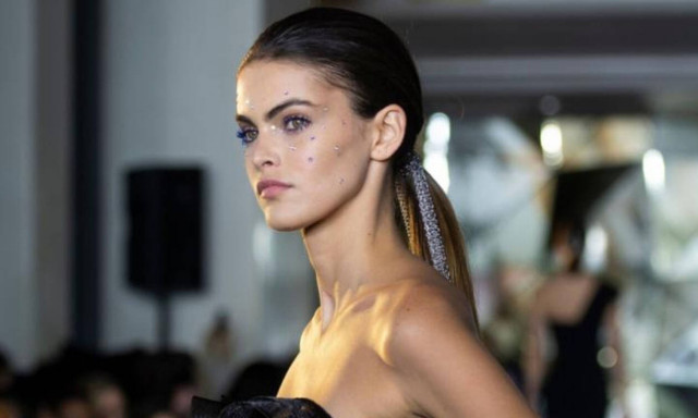 Ήρθε το τέλος της ψηλής αλογοουράς! Δες ποια τάση επιστρέφει στα μαλλιά σου