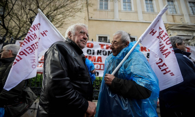 Αναδρομικά: Ποιοι θα τα πάρουν τελικά - Οι τυχεροί και οι άτυχοι
