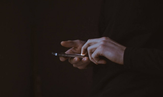 Πως γίνεται η διακοπή των συμβολαίων τηλεπικοινωνιών 