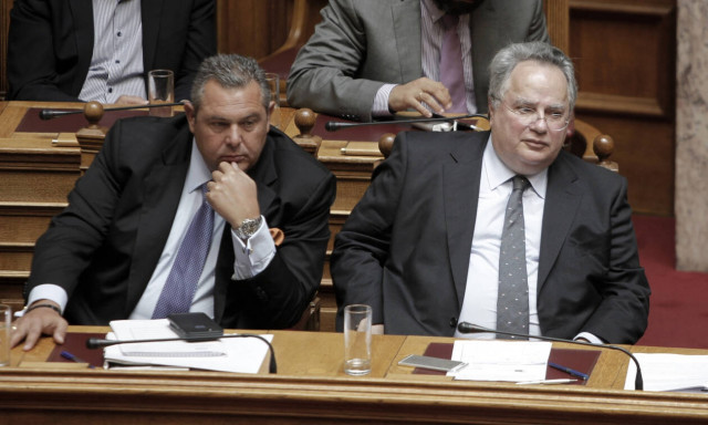 Στα άκρα η κόντρα Κοτζιά - Καμμένου: Η μήνυση, τα απειλητικά SMS και οι καταγγελίες