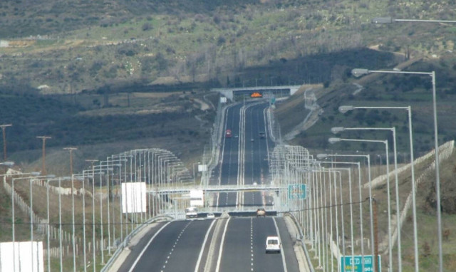 Προσοχή! Κυκλοφοριακές ρυθμίσεις από σήμερα (21/2) στην Αθηνών-Θεσσαλονίκης 
