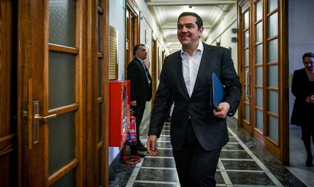 Επίθεση Τσίπρα σε Στουρνάρα: Να αφήσουμε πίσω τους υπερτιμημένους τεχνοκράτες