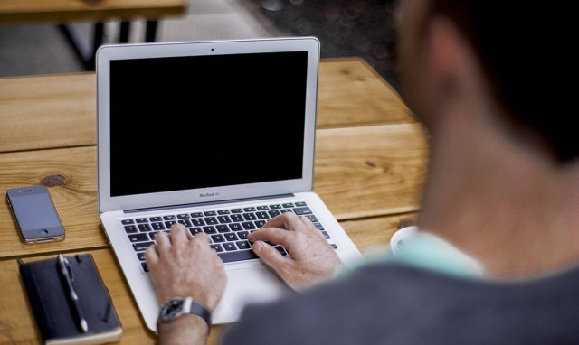 ΟΑΕΔ: Τρέχουν οι αιτήσεις για το πρόγραμμα δεύτερης επιχειρηματικής ευκαιρίας