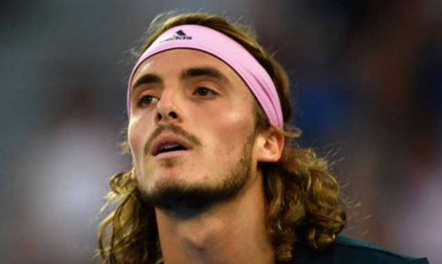 Άτυχη στιγμή για Τσιτσιπά: Χτύπησε και τραυμάτισε ball boy (pics)