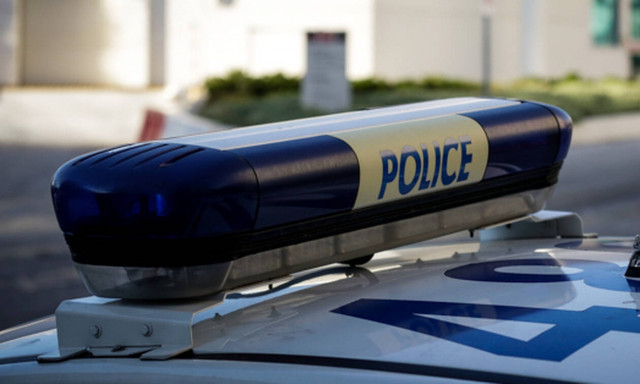 Επίθεση του Ρουβίκωνα με βαριοπούλες σε πολυκατάστημα στην Πειραιώς 