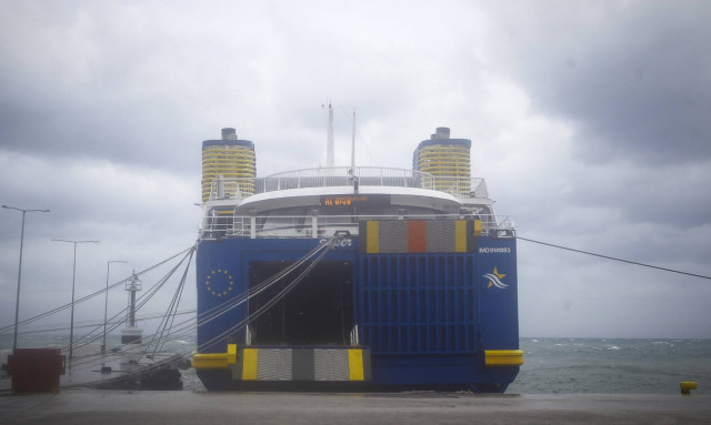 Κακοκαιρία: Χωρίς ακτοπλοϊκή σύνδεση Ζάκυνθος και Κεφαλονιά - Πού ισχύει απαγορευτικό απόπλου 