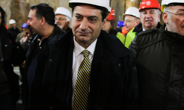 Θρίλερ με την πτήση του Σπίρτζη στα Χανιά λόγω κακοκαιρίας