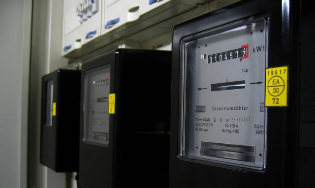 ΔΕΗ: Ζητά άμεσα αυξήσεις στα τιμολόγια ρεύματος