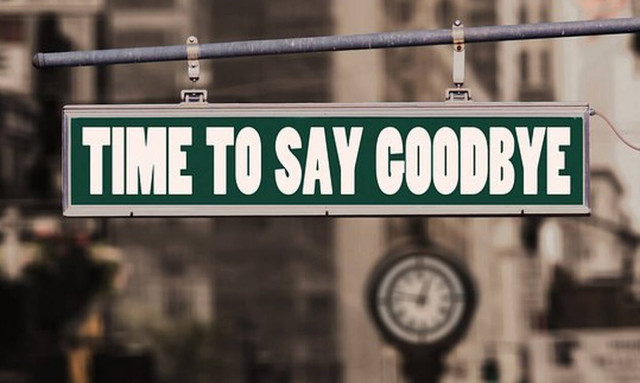 Σάλος και ομαδική παραίτηση υπαλλήλων: «Άντε γ@μ@θ@@τε»