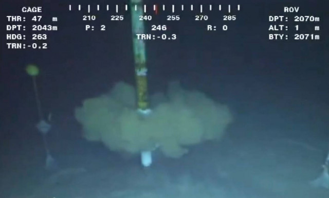 Κυπριακή ΑΟΖ: Η στιγμή που το τρυπάνι της ExxonMobil εντοπίζει φυσικό αέριο στο Οικόπεδο 10 (vid)