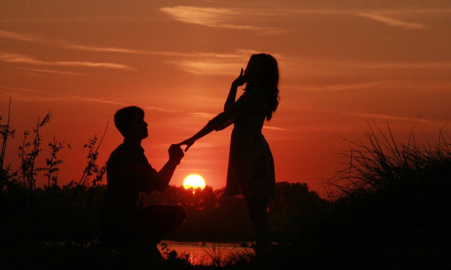 Της έκανε πρόταση γάμου: Αυτό που ακολούθησε τον στοιχειώνει μέχρι και σήμερα