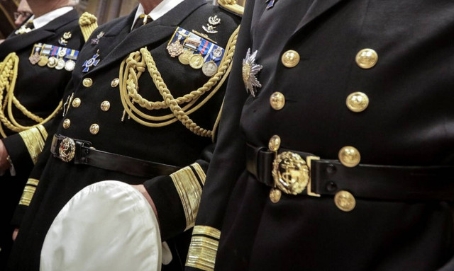 Κρίσεις στις Ένοπλες Δυνάμεις: Ποιοι μένουν - ποιοι φεύγουν