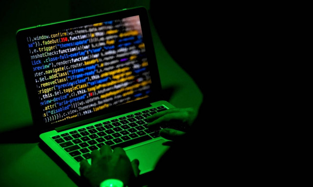 Ατομικός Ηλεκτρονικός Φάκελος Υγείας: Τι είναι - Κινδυνεύουν τα προσωπικά μας δεδομένα; 