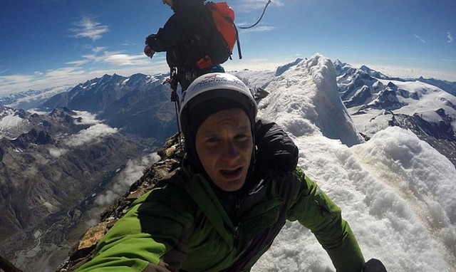 Πρώτα διαβεβαίωσε τη μητέρα του πως είναι καλά και μετά σκοτώθηκε!