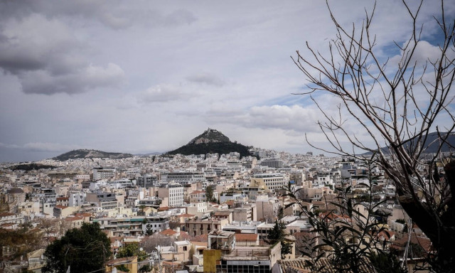 Καιρός: Άστατος την Κυριακή - Δείτε πού θα βρέξει