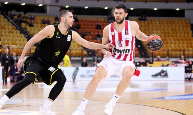 Ολυμπιακός - Άρης 76-67: Νίκησε αλλά δεν έπεισε