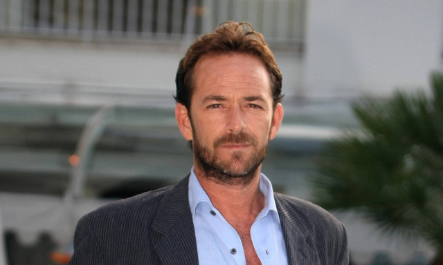 Λουκ Πέρι: Η αποθέωση στο Beverly Hills, τα B-movies και το Riverdale