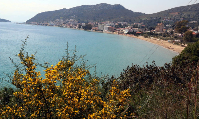 Καιρός ΤΩΡΑ: Ηλιόλουστη η Τρίτη - Θα ξεπεράσει τους 20 βαθμούς η θερμοκρασία (pics)