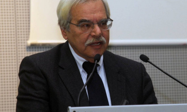 Πέθανε ο οικονομολόγος Τάκης Πολίτης