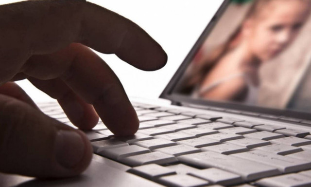 Συλλήψεις σε Εύβοια και Θεσσαλία για παιδική πορνογραφία