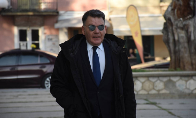 Κούγιας: «Δεν χτύπησα τον Λαζόπουλο, καταστρέφει ανθρώπους» (vid)