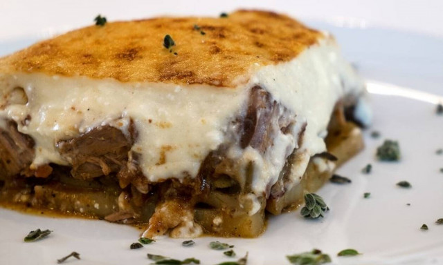 Η συνταγή της ημέρας: Μουσακάς με μοσχάρι ραγού