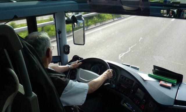 Προσλήψεις 400 ατόμων στον ΟΑΣΘ