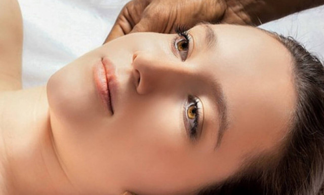 Πες αντίο στις ρυτίδες με face massage