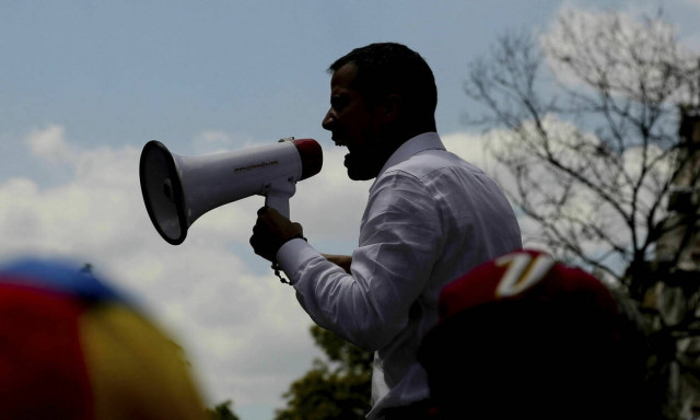 Μπλακ άουτ στη Βενεζουέλα: Να κηρυχθεί κατάσταση έκτακτης ανάγκης ζητεί ο Γκουαϊδό