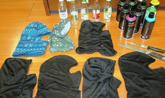 Καλλιθέα: Συνέλαβαν επτά ανήλικους λίγο πριν επιτεθούν σε σύνδεσμο