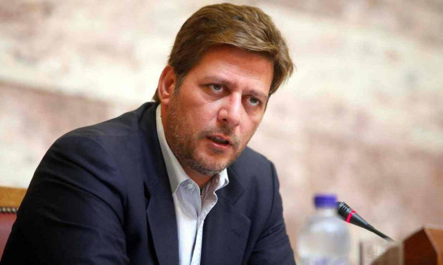 Ο Μιλτιάδης Βαρβιτσιώτης, η αδήλωτη offshore και τα οικόπεδα της Μυκόνου