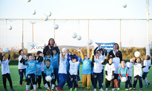 Αθλητικές Ακαδημίες ΟΠΑΠ: Προπόνηση «αστέρων» με Θωμά Μαύρο και Τάσο Μητρόπουλο