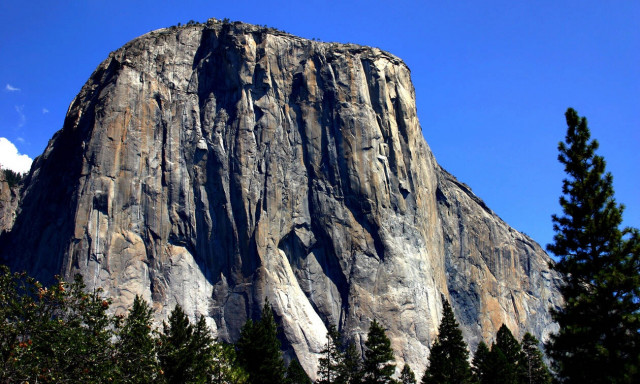 Ελ Καπιτάν: Τι κρύβει ο επιβλητικός «Αρχηγός» στη Βόρεια Αμερική