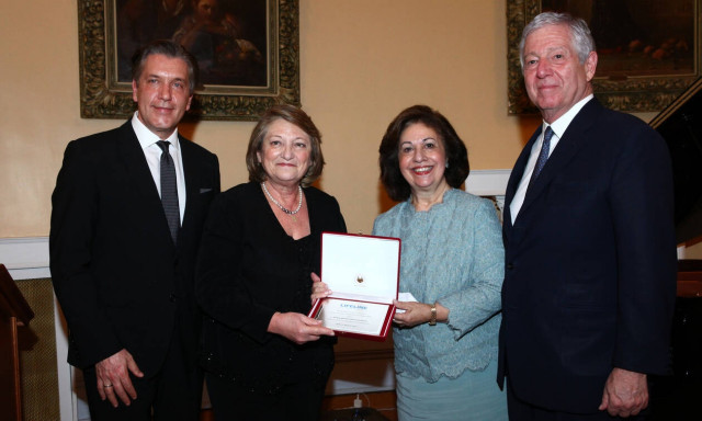 Lifeline Hellas: Φιλανθρωπικό δείπνο αφιερωμένο στην Ημέρα της Γυναίκας (vid)