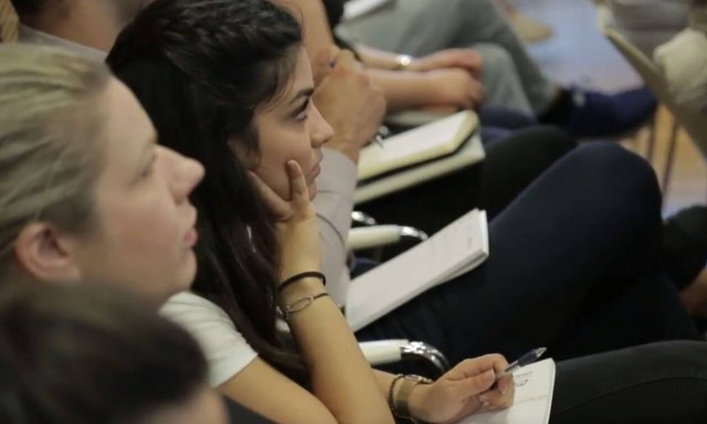 Αυξημένο ενδιαφέρον από αναπτυσσόμενες μικρομεσαίες επιχειρήσεις από όλη την Ελλάδα για το πρόγραμμα