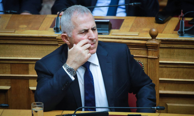 Απάντηση ΥΕΘΑ για το «Μακεδονία Ξακουστή»: Θα απαγορευθεί τελικά ή όχι;