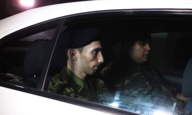 Τι συμβαίνει με Μητρετώδη και Κούκλατζη; Ενημέρωση ζητά η ΝΔ