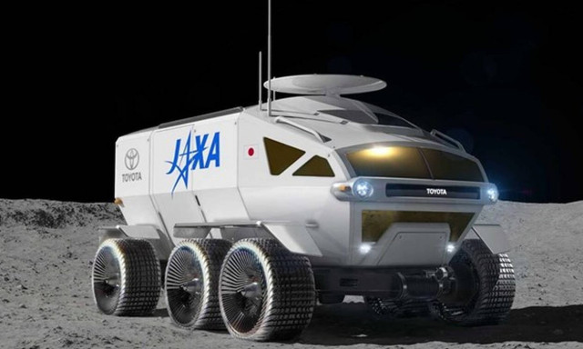 Η TOYOTA στελνεί... SUV στο Διάστημα!