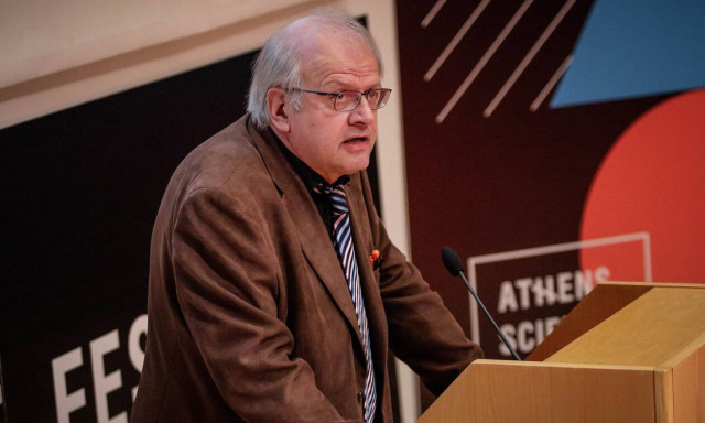 Άκης Τσελέντης: «Τα σχολεία που έχουμε είναι σαπίμια και επικίνδυνα σε έναν σεισμό»