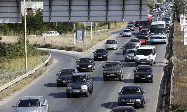 Ξεκίνησε η έξοδος των εκδρομέων – Αυξημένη κίνηση στις Εθνικές οδούς 