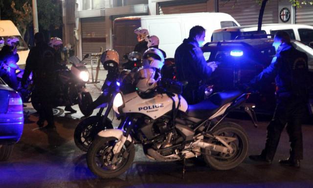 Ηράκλειο: Τραυματίας αστυνομικός μετά από συμπλοκή με νεαρούς