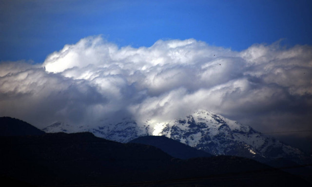 Καιρός τώρα: Επιστρέφει ο χειμώνας από σήμερα - Δείτε πότε και πού θα βρέξει (pics)