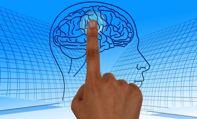 Ανατροπή - «βόμβα»: Η ενηλικίωση δεν συμβαίνει στα 18!