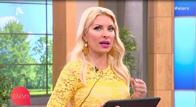 Ελένη Μενεγάκη: Κι όμως έδειξε τις οικογενειακές φωτογραφίες της on air
