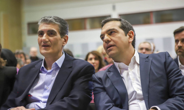 O Αλέξης Τσίπρας στην παρουσίαση του συνδυασμού «Κοιτάμε Μπροστά»