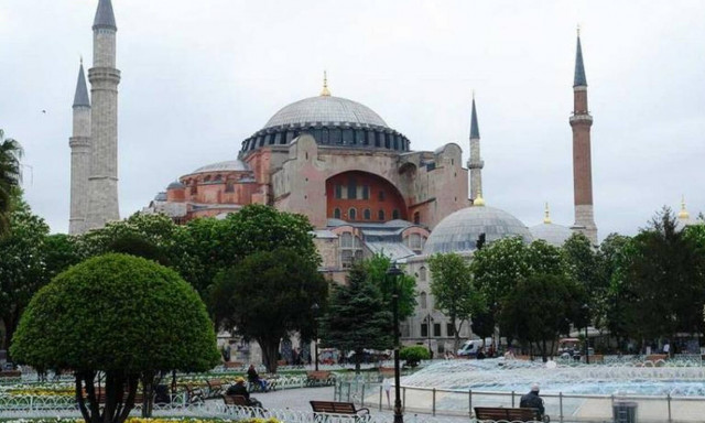 Τα μυστικά και οι θρύλοι της Αγίας Σοφίας