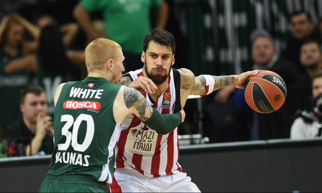 Live Chat Ολυμπιακός-Ζαλγκίρις Κάουνας